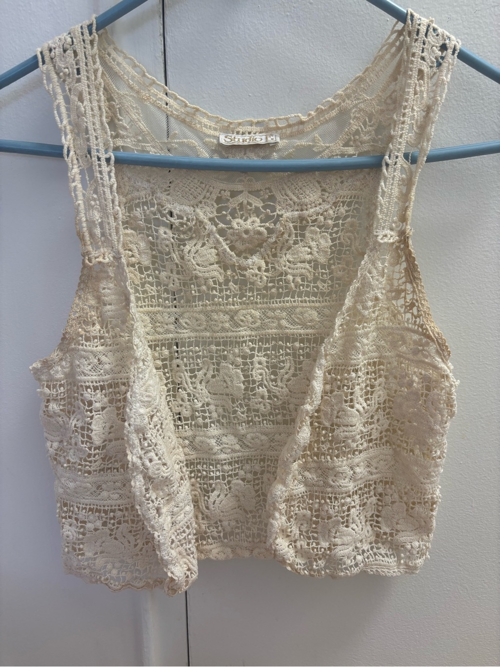 (3/$99) Vintage Cream Crochet Lace Camisole Vest - XS